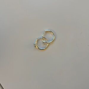 Elegant Silver Hoop Earrings - Kendra Scott
